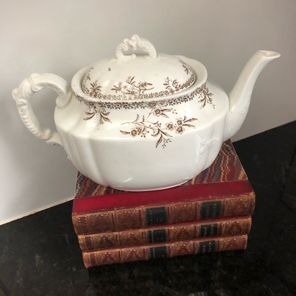 Vintage English Ironstone Teapot
